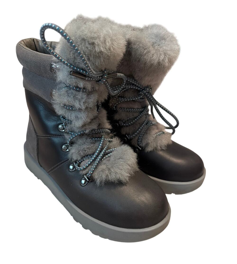 UGG Viki Waterproof Winter Boots Gray Leather Shearling Size 6